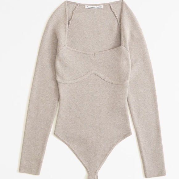 ABERCROMBIE Long sleeved sweetheart sweater bodysuit small light brown NWOT - Picture 2 of 8